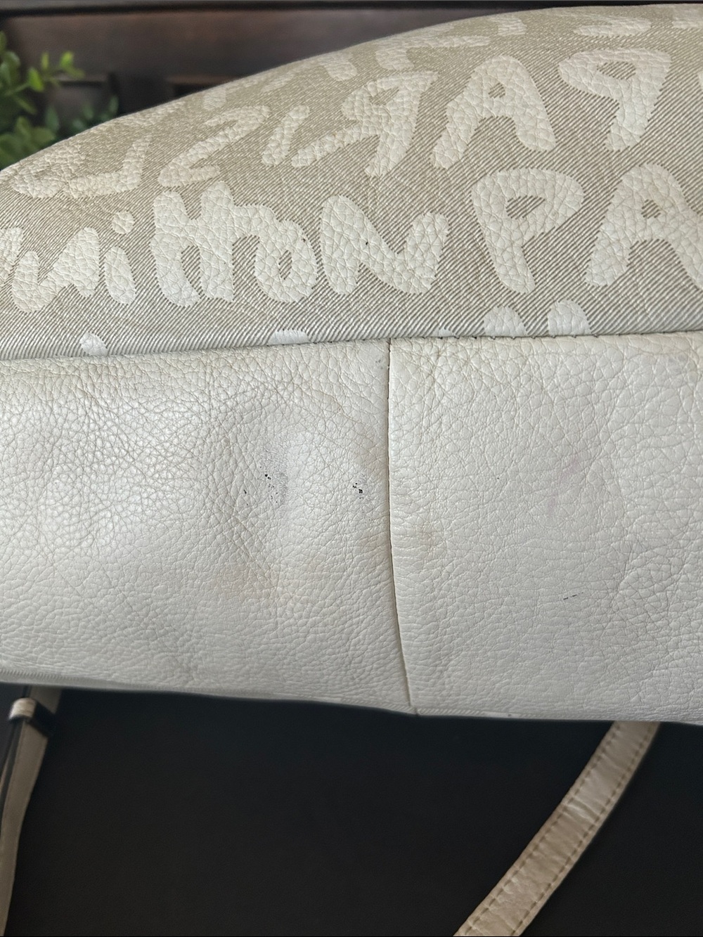 Source Unknown Beige Script-Print Shoulder Bag - Picture 7 of 15